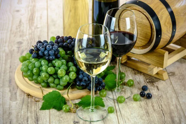 Wine and Grape Juice Analysis